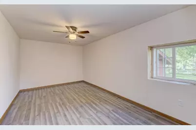 9237 Van Emmon Road, Yorkville, IL 60560 - Photo 7