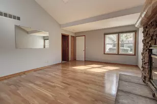 24904 W Prairie Dr, Plainfield, IL 60544 - Photo 9