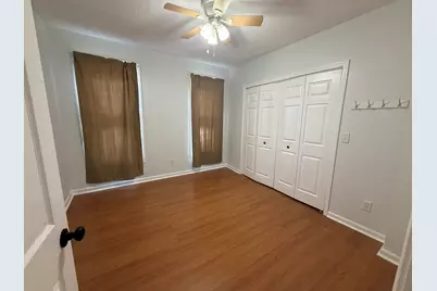 211 N Cherry Street, Centralia, IL 62801 - Photo 21