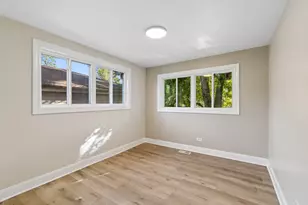 6853 S Langley Ave, Chicago, IL 60637 - Photo 17