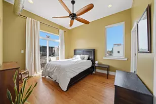 2435 W Augusta Blvd, Chicago, IL 60622 - Photo 9