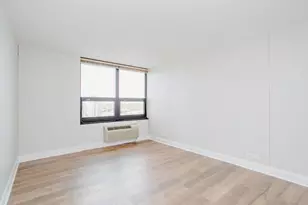 5733 N Sheridan Rd, Chicago, IL 60660 - Photo 17