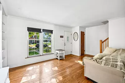1706 Stockton Avenue, Des Plaines, IL 60018 - Photo 3