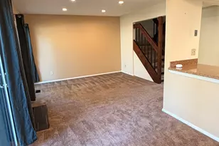 175 N Glengarry Dr, Geneva, IL 60134 - Photo 3