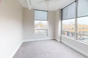 40 Dupage Ct, Elgin, IL 60120 - Photo 15