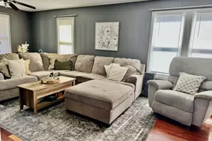 1903 Laharpe St, Lasalle, IL 61301 - Photo 5