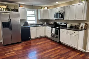 1903 Laharpe St, Lasalle, IL 61301 - Photo 11