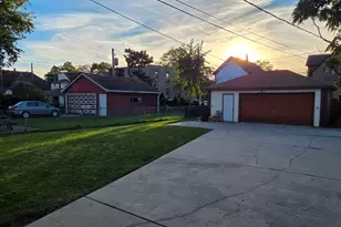 12622 Artesian Ave, Blue Island, IL 60406 - Photo 13