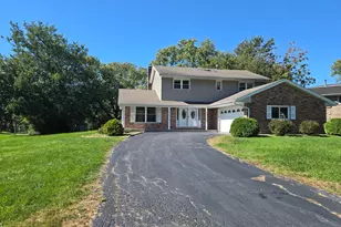 784 Exmoor Rd, Olympia Fields, IL 60461 - Photo 3