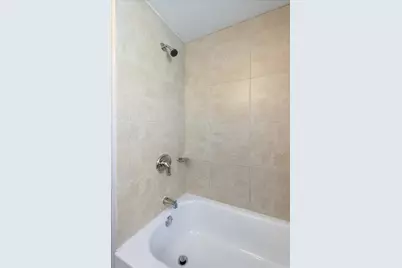 7350 W Summerdale Avenue, Chicago, IL 60656 - Photo 19