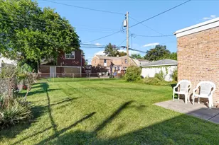 7350 W Summerdale Ave, Chicago, IL 60656 - Photo 23
