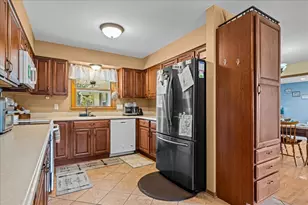 2260 Copley St, Aurora, IL 60506 - Photo 13