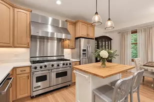 1958 N Bissell St, Chicago, IL 60614 - Photo 3