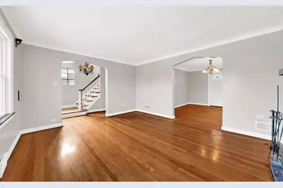 5714 S Whipple Street, Chicago, IL 60629 - Photo 5