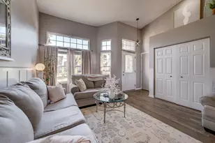 2107 Ashbrook Ct, Plainfield, IL 60586 - Photo 7