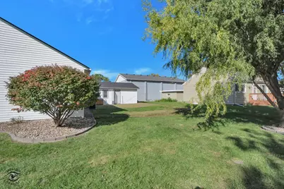 1071 E Broadway Street, Bradley, IL 60915 - Photo 15