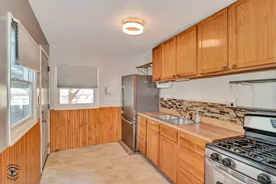 1071 E Broadway Street, Bradley, IL 60915 - Photo 3