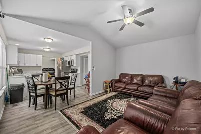 1310 Trinity Drive, Carol Stream, IL 60188 - Photo 5