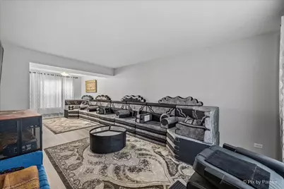 1310 Trinity Drive, Carol Stream, IL 60188 - Photo 7