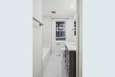 1618 W North Shore Avenue, Chicago, IL 60626 - Photo 11
