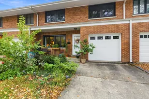 2549 Lawndale Ave, Evanston, IL 60201 - Photo 1