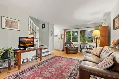 2549 Lawndale Avenue, Evanston, IL 60201 - Photo 3