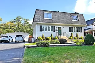 4447 Stonewall Ave, Downers Grove, IL 60515 - Photo 1