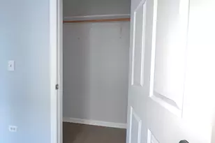 2548 W 71st St, Chicago, IL 60629 - Photo 29