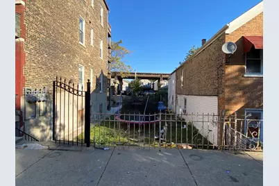 2252 W 21st Street, Chicago, IL 60608 - Photo 1