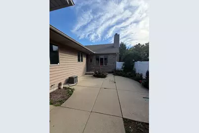1112 Meadows Walk Drive, Bourbonnais, IL 60914 - Photo 3