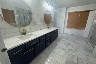 2131 W Silverleaf Ln, Addison, IL 60101 - Photo 19
