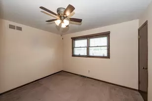 801 Memorial Dr, Calumet City, IL 60409 - Photo 29