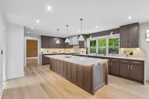 309 W Maple St, Hinsdale, IL 60521 - Photo 7