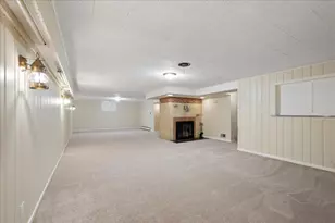 5233 Suffield Ct, Skokie, IL 60077 - Photo 15