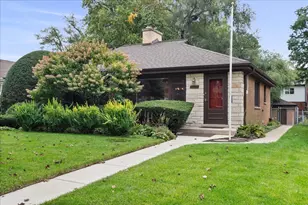 5233 Suffield Ct, Skokie, IL 60077 - Photo 1