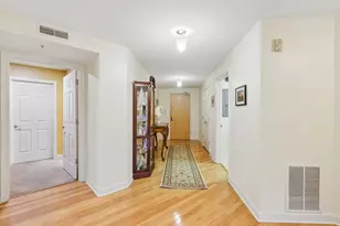 640 Robert York Ave, Deerfield, IL 60015 - Photo 3