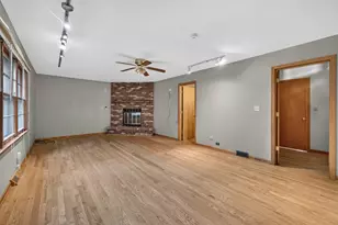 629 N Forrest Ave, Arlington Heights, IL 60004 - Photo 61