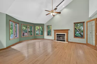 629 N Forrest Avenue, Arlington Heights, IL 60004 - Photo 7