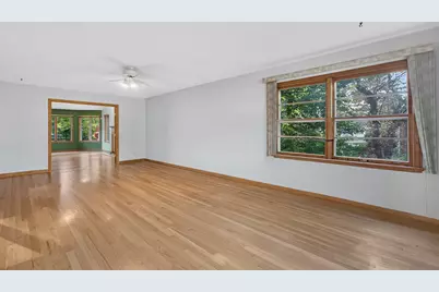 629 N Forrest Avenue, Arlington Heights, IL 60004 - Photo 13