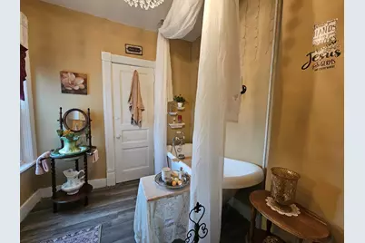 519 N Locust Street, Momence, IL 60954 - Photo 13