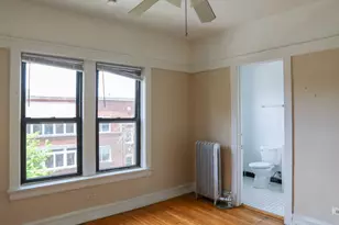 7455 N Greenview Ave, Chicago, IL 60626 - Photo 3