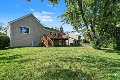 302 Appleton Drive, Vernon Hills, IL 60061 - Photo 17