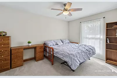 302 Appleton Drive, Vernon Hills, IL 60061 - Photo 11
