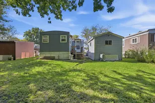 1852 Huckleberry Ln, Sycamore, IL 60178 - Photo 13
