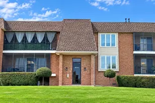 15711 Foxbend Ct, Orland Park, IL 60462 - Photo 1