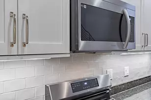 2100 Greenwood St, Evanston, IL 60201 - Photo 5