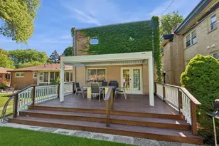 9024 Ewing Ave, Evanston, IL 60203 - Photo 11