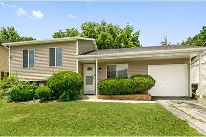 18200 Fountainbleau Drive, Hazel Crest, IL 60429 - Photo 1