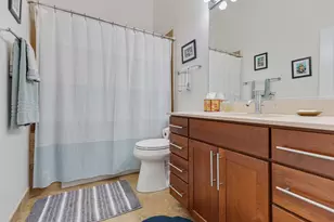 23 Rienzi Ln, Highwood, IL 60040 - Photo 23