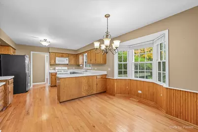 647 Oakhurst Drive, Naperville, IL 60540 - Photo 13